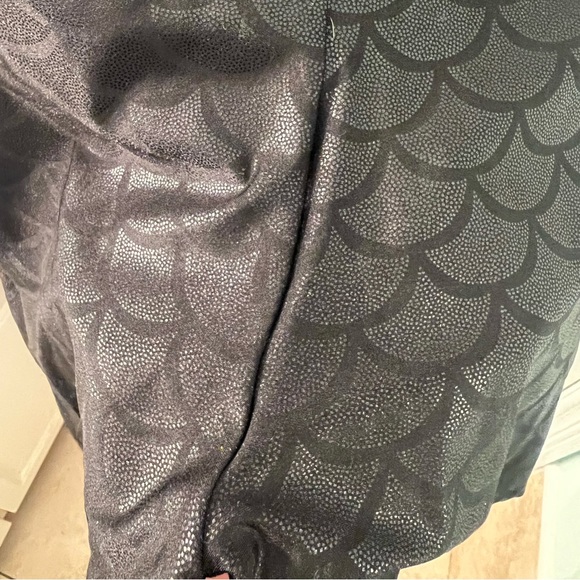 Blackmilk Midnight Mermaid Leggings - Picture 8 of 8